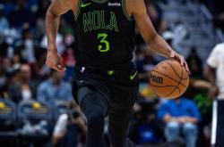 足球直播在线直播观看免费-尼克斯血洗澳大利亚男篮，麦科勒姆制霸全场的简单介绍